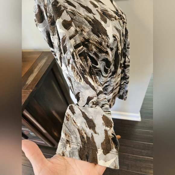 Chico’s •Size 2• Top 3/4 Sleeve Rayon Spandex Casual - Picture 6 of 8